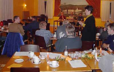 kirsten.jpg (15126 bytes)